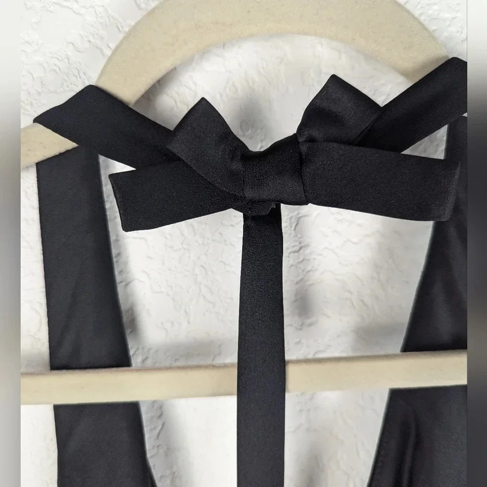 White by Vera Wang Black Halter Open Back Slit Gown Size 4 - Picture 13 of 15